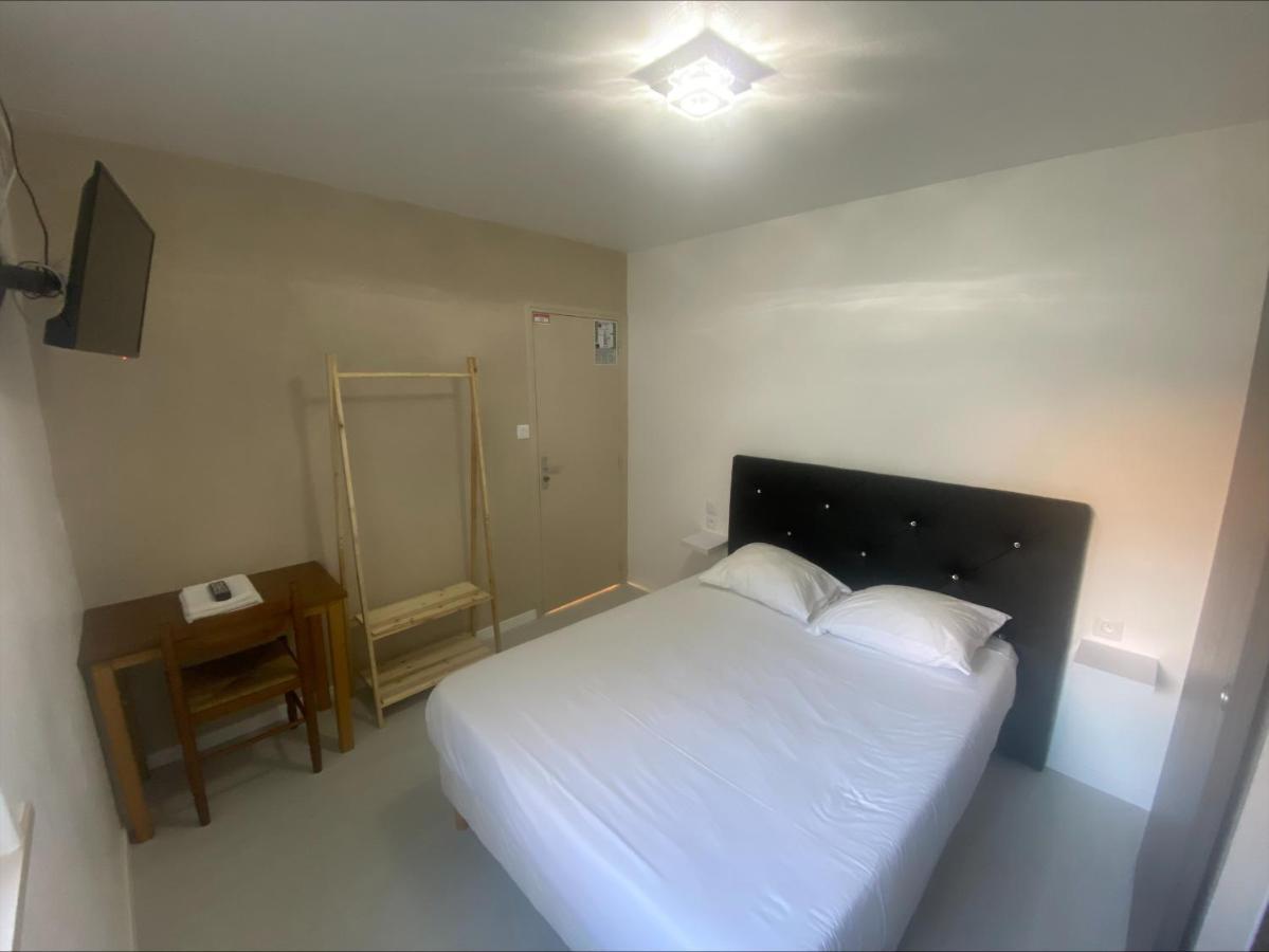 California Hotel Maretz Ngoại thất bức ảnh
